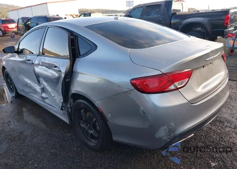 2015 Chrysler 200 S z USA, uszkodzony, nr VIN 1C3CCCBB2FN619347